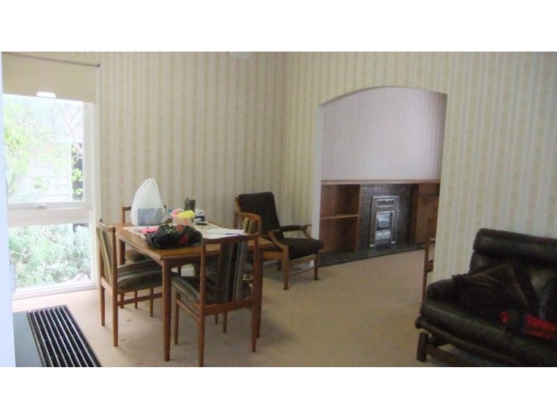 6 Minaki Ave, Doncaster East VIC 3109