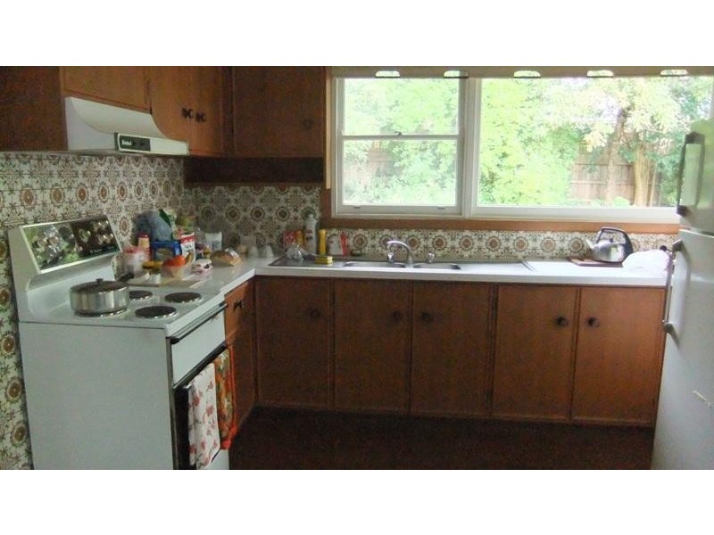 6 Minaki Ave, Doncaster East VIC 3109