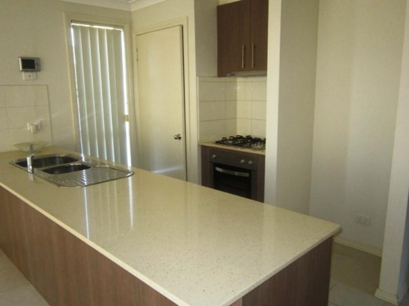 53 Dargy Ambl, Point Cook VIC 3030