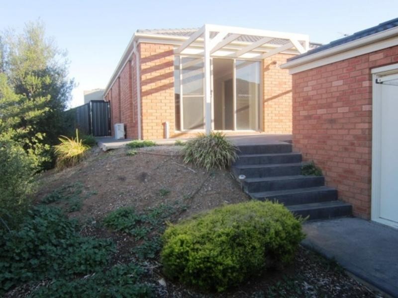 53 Dargy Ambl, Point Cook VIC 3030
