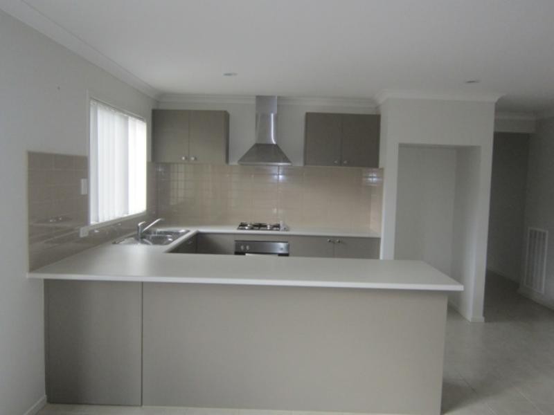 5 Escape Dr, Doreen VIC 3754