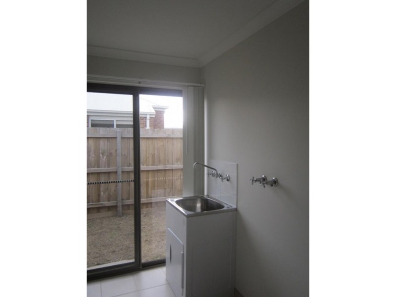 5 Escape Dr, Doreen VIC 3754