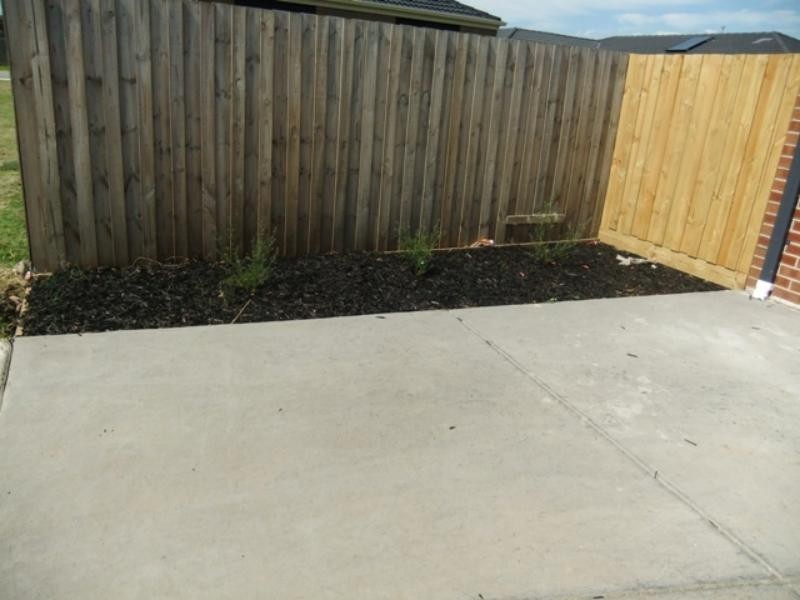 5 Sam  St, Carrum Downs VIC 3201