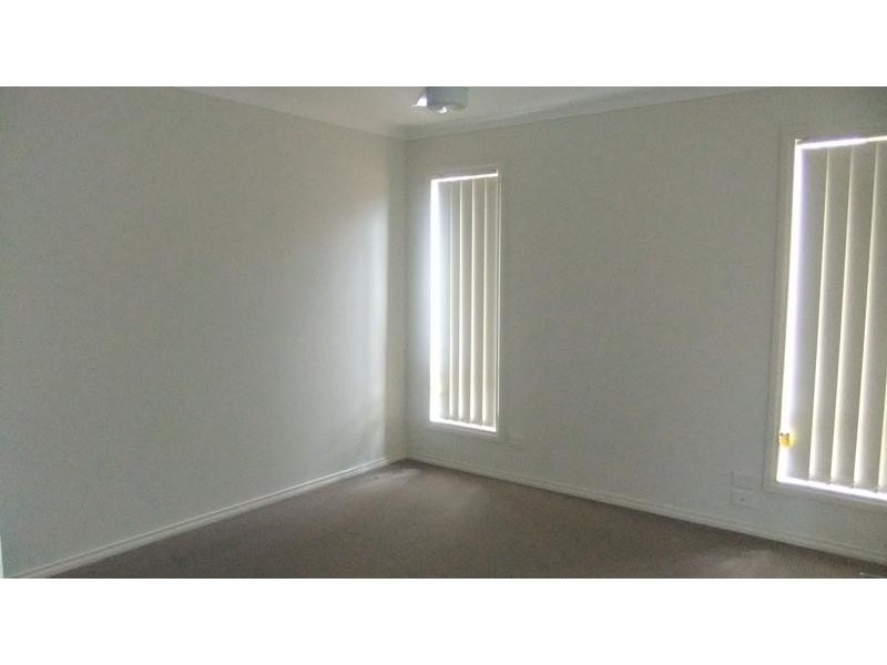 34 Barmera Way, Truganina VIC 3029