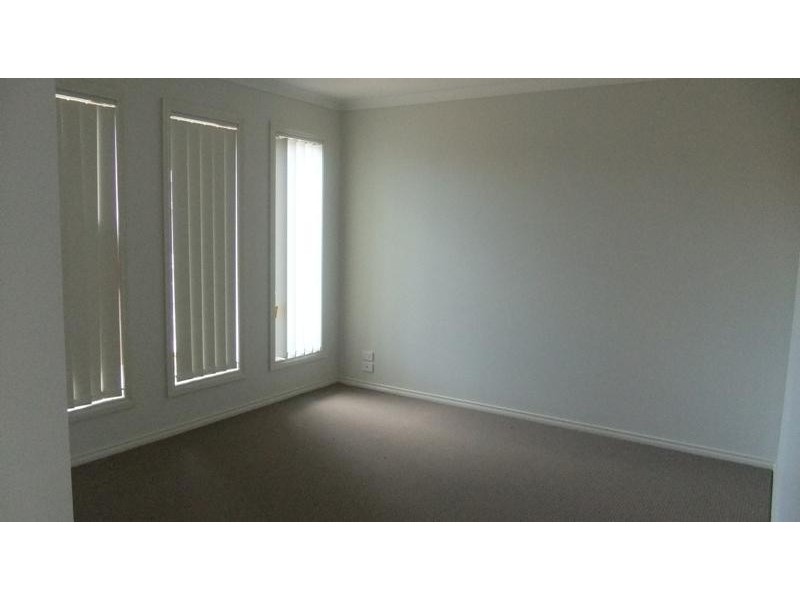 34 Barmera Way, Truganina VIC 3029