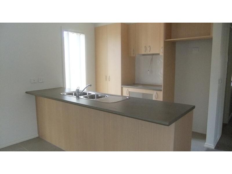 34 Barmera Way, Truganina VIC 3029