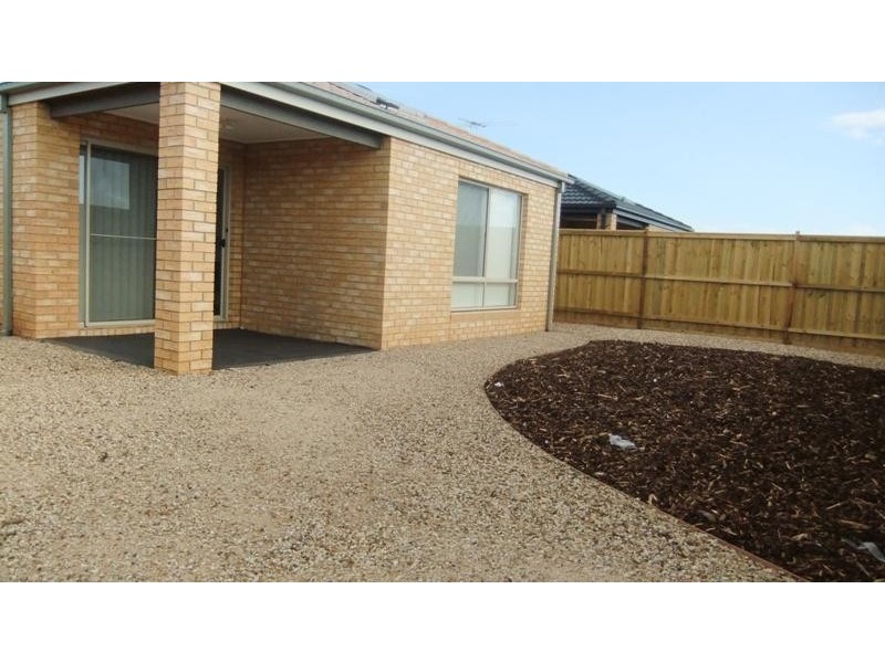 34 Barmera Way, Truganina VIC 3029