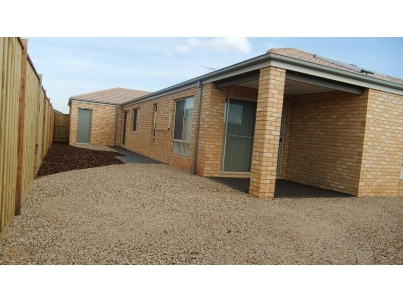 34 Barmera Way, Truganina VIC 3029