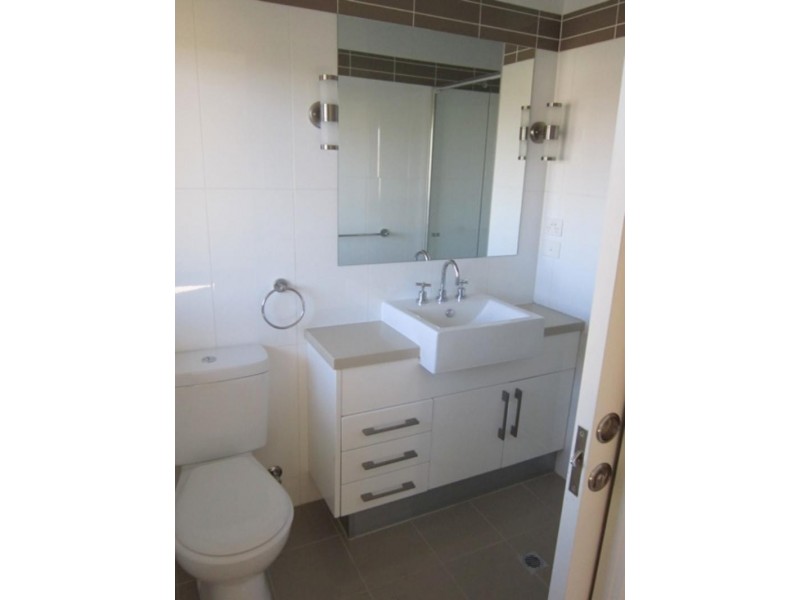 61 Ladybird Cres, Point Cook VIC 3030