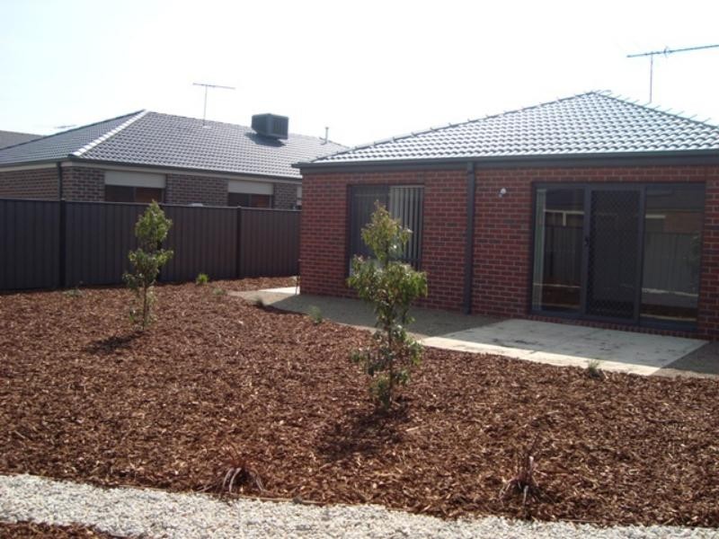 5 Mockingbird St, Tarneit VIC 3029