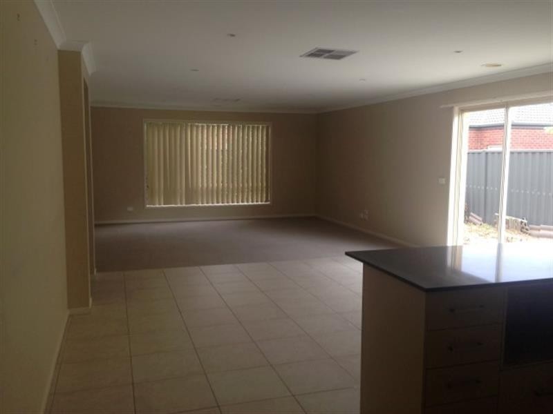 3 Sabine Way, Tarneit VIC 3029