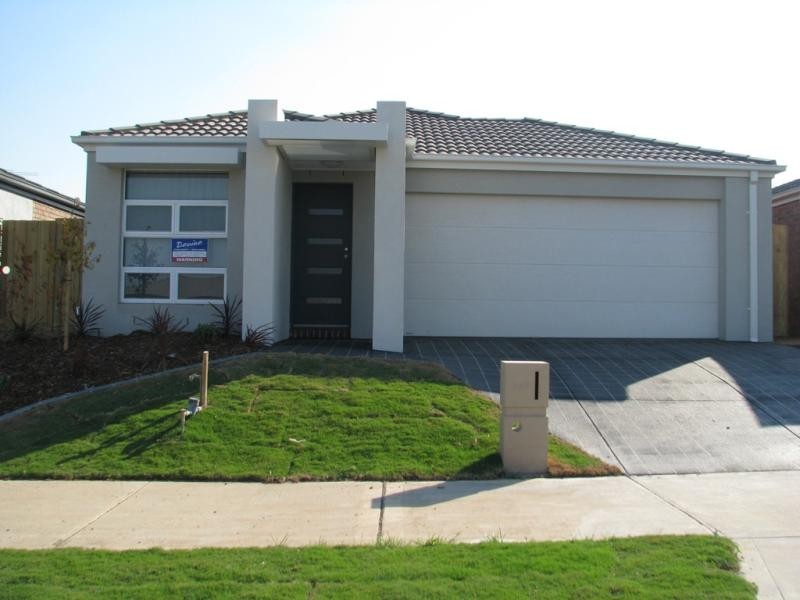 447 Morris  Rd, Truganina VIC 3029