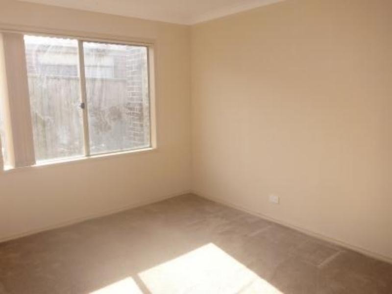 2  Dargy  Ambl, Point Cook VIC 3030