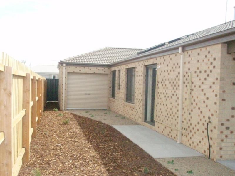 41 Hope Way, Tarneit VIC 3029