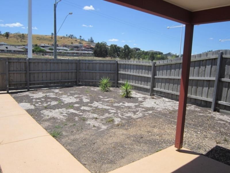 270 The Lakes   Bvd, South Morang VIC 3752