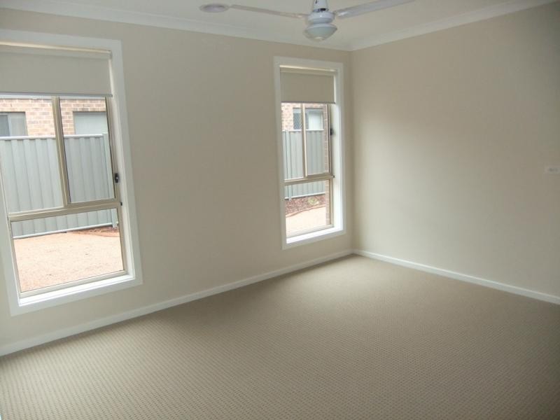 14 Mayfield  Ave, Truganina VIC 3029