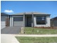 32 Howard Pl, Deer Park VIC 3023