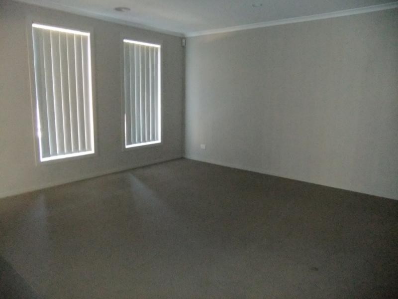 6 Banilla  Cl, Point Cook VIC 3030