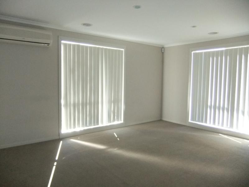 6 Banilla  Cl, Point Cook VIC 3030