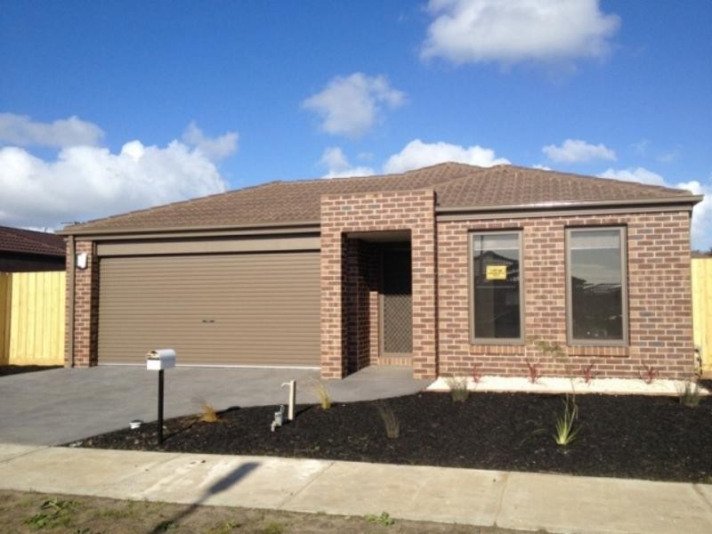 48 Montdami Way, Carrum Downs VIC 3201