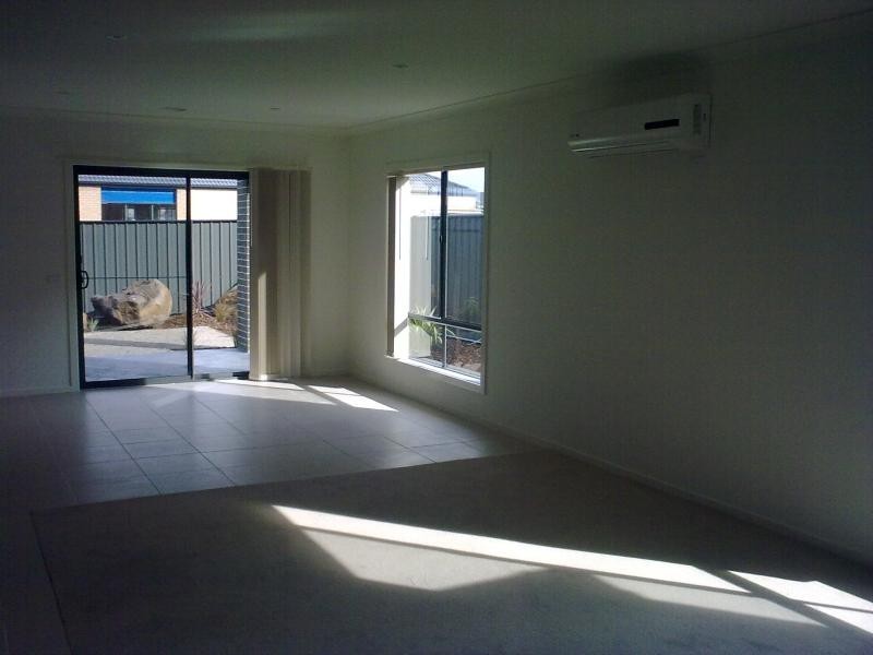 3 Brambuk Ave, Craigieburn VIC 3064