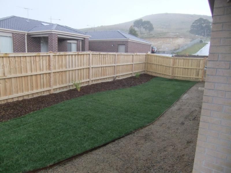 141 Phillip Dr, Sunbury VIC 3429