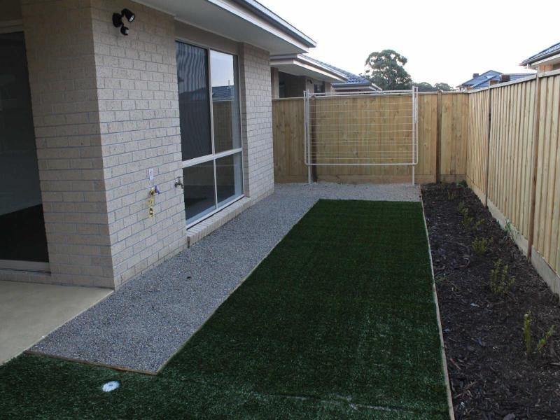 14 Torrens  Tce, Sandhurst VIC 3977