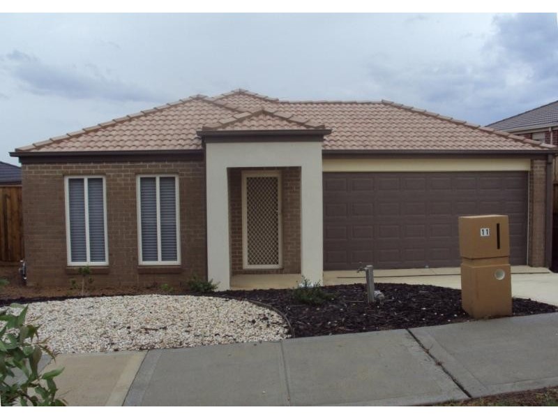 18 Sugar Gum  Dr, Doreen VIC 3754