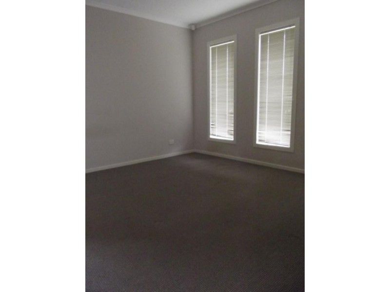 116 Sandhurst Bvd, Sandhurst VIC 3977