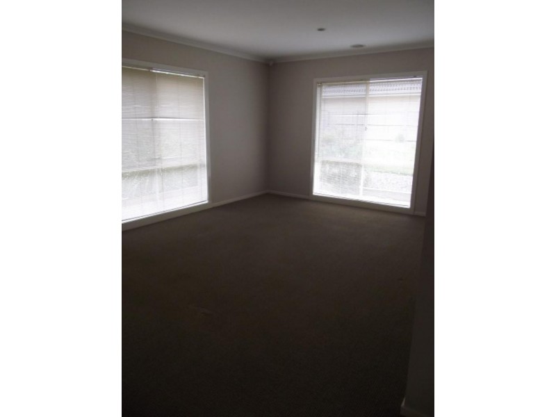 116 Sandhurst Bvd, Sandhurst VIC 3977