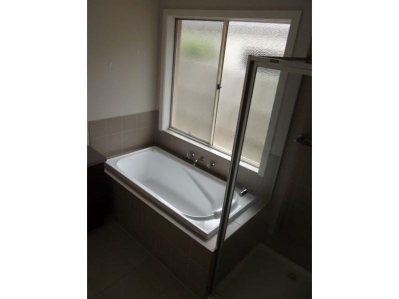 116 Sandhurst Bvd, Sandhurst VIC 3977