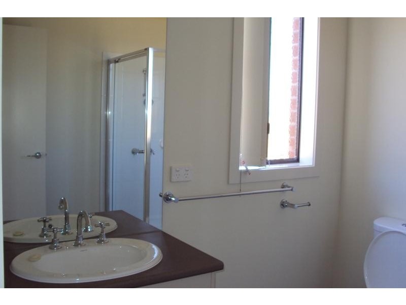 1 Emma Ct, Sunbury VIC 3429