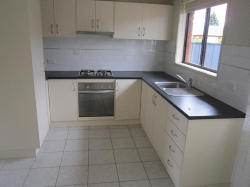 16 Maplehurst St, Hoppers Crossing VIC 3029