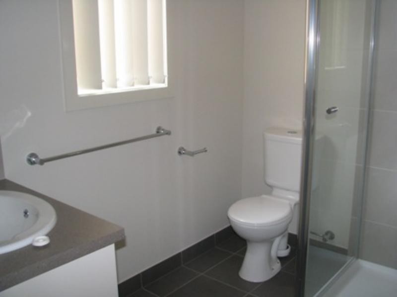 254 The Lakes Bvd, South Morang VIC 3752