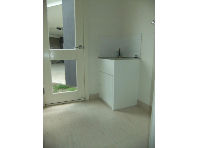 1/11 Howqua Pl, Pakenham VIC 3810