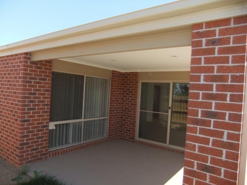 9 Endurance St, Doreen VIC 3754