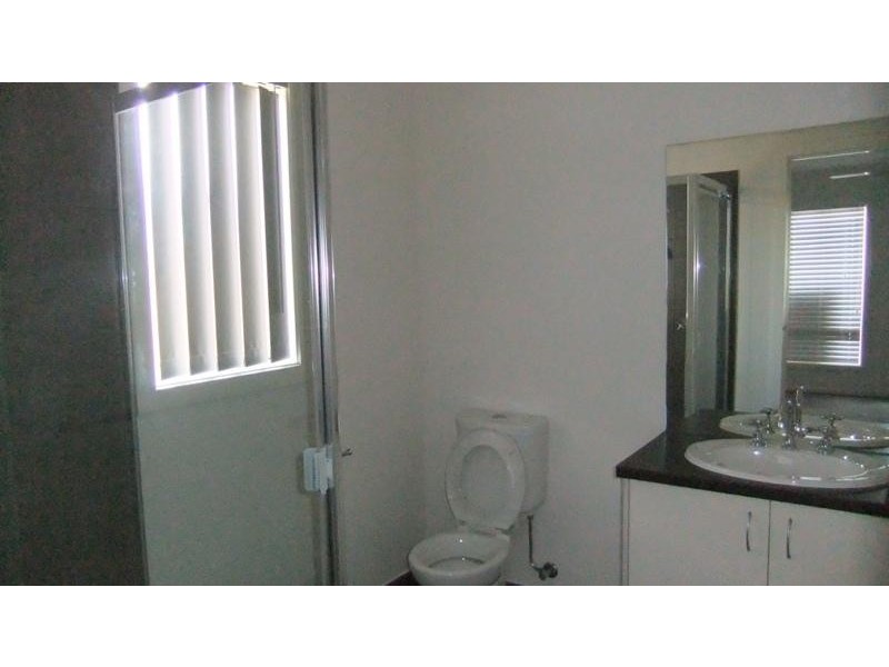 11 Foothills St, Doreen VIC 3754