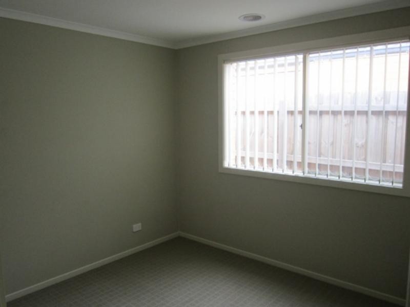 262 The Lakes  Bvd, South Morang VIC 3752