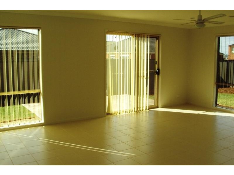 26 Villiers  Dr, Point Cook VIC 3030