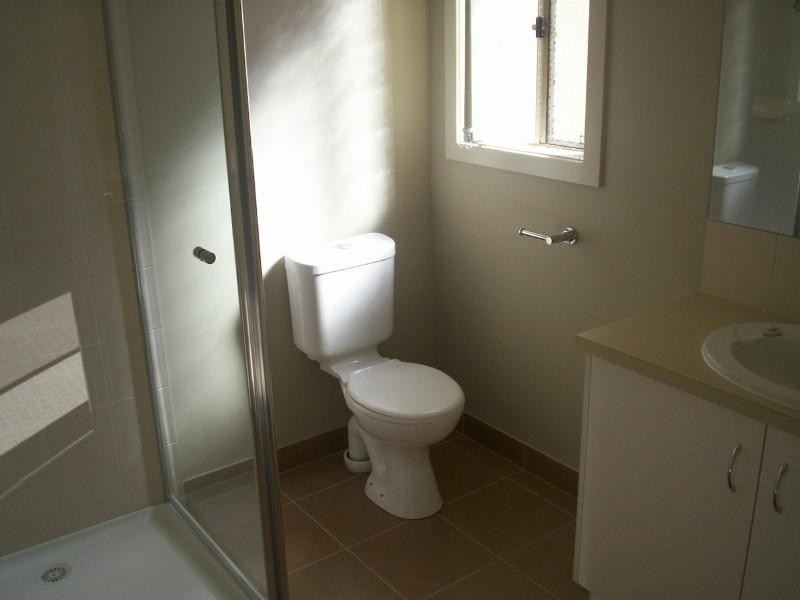 2 Flower Gum Cres, Tarneit VIC 3029