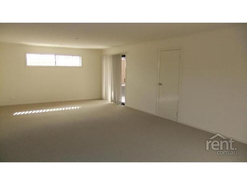 4 Harrie Pl, Doreen VIC 3754