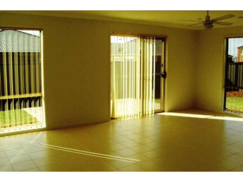 26 Villiers Dr, Point Cook VIC 3030