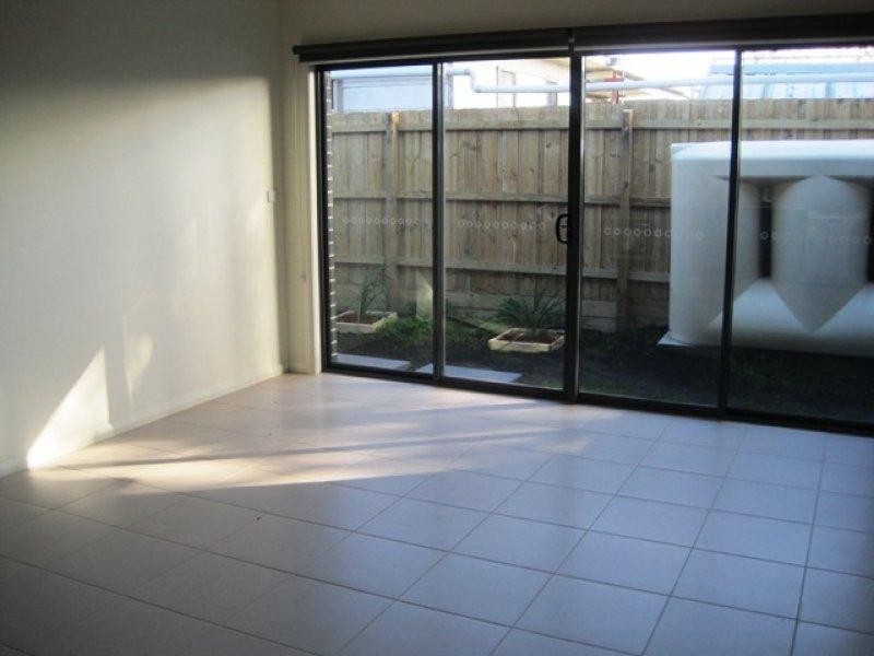 3/3 Howard  Ct, Glenroy VIC 3046