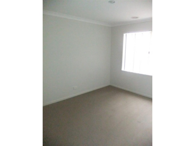 5 Tusmore Rd, Point Cook VIC 3030