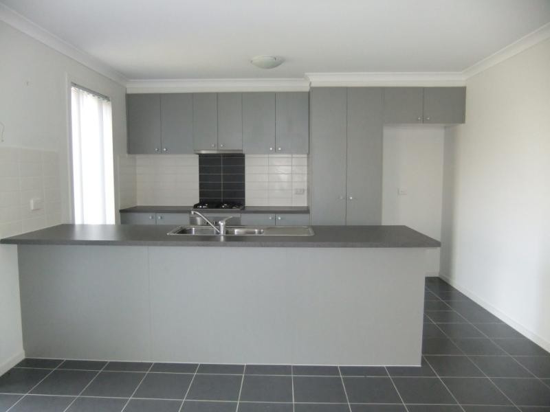 40 Moorookyle Ave, Tarneit VIC 3029