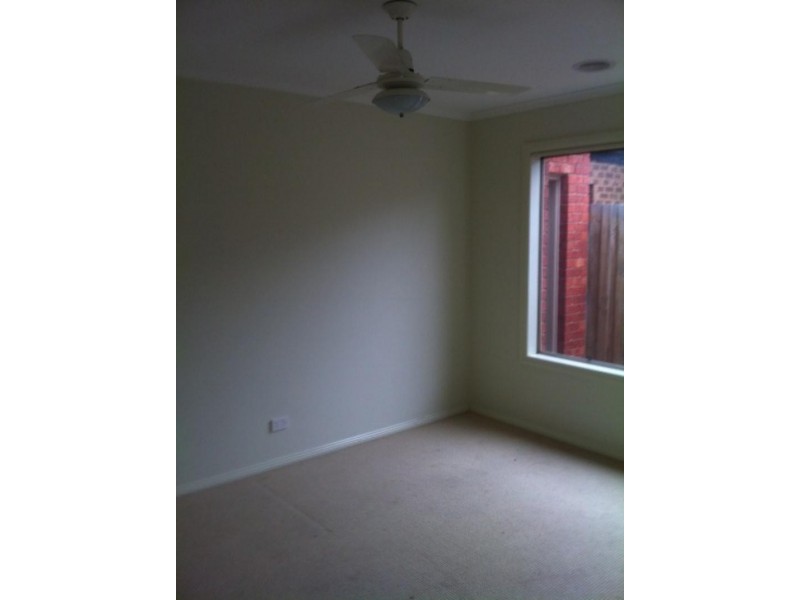 31 Harmony  Dr, South Morang VIC 3752