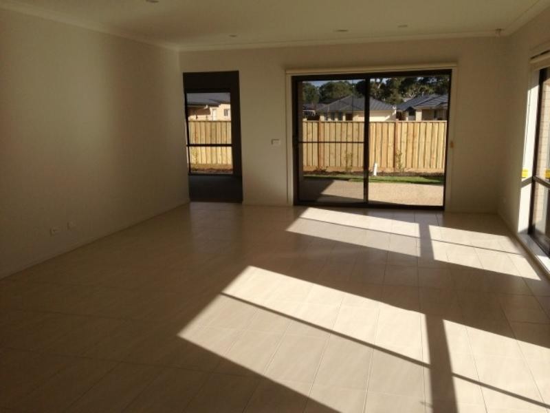 12 Warrego  Cct, Sandhurst VIC 3977