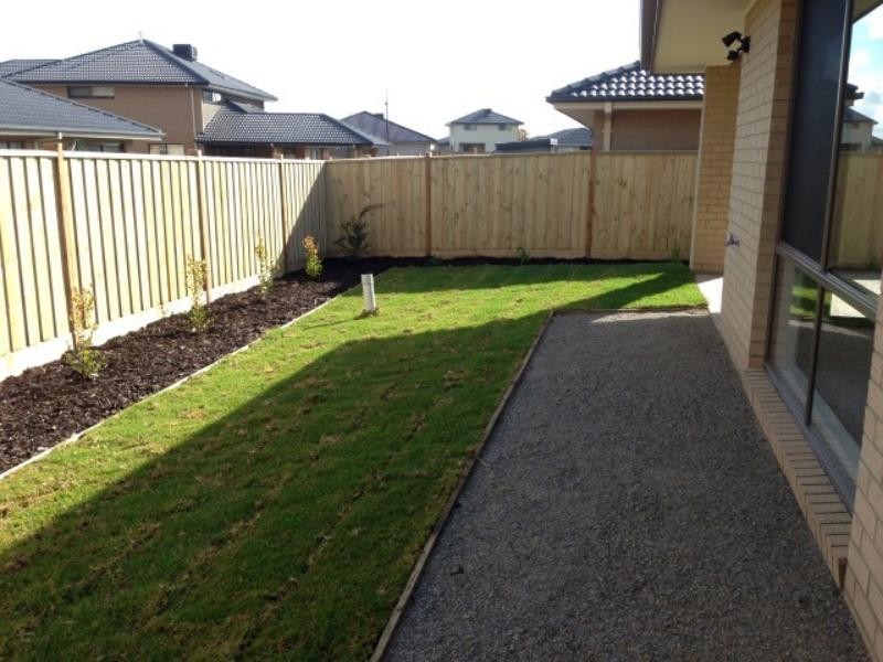 12 Warrego  Cct, Sandhurst VIC 3977