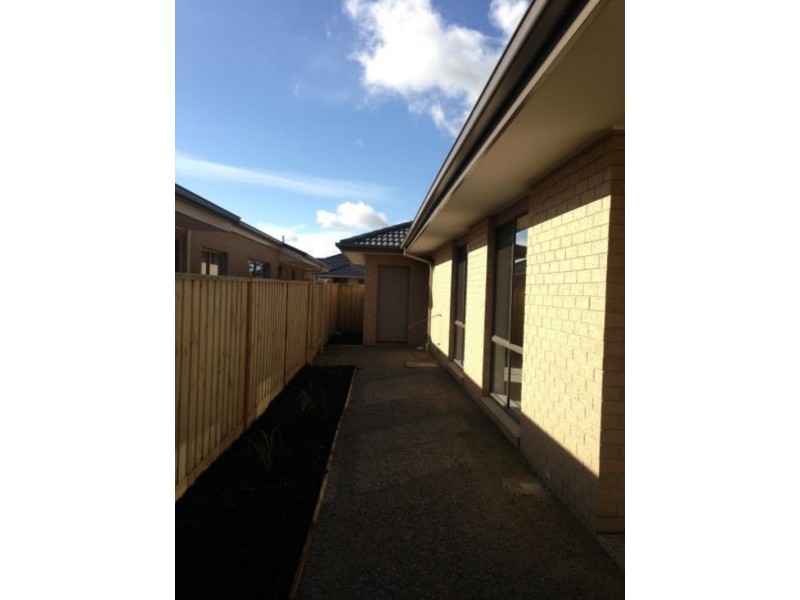 12 Warrego  Cct, Sandhurst VIC 3977