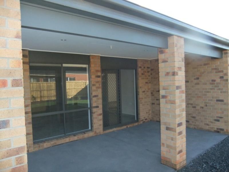 134 William Thwaites Bvd, Cranbourne North VIC 3977